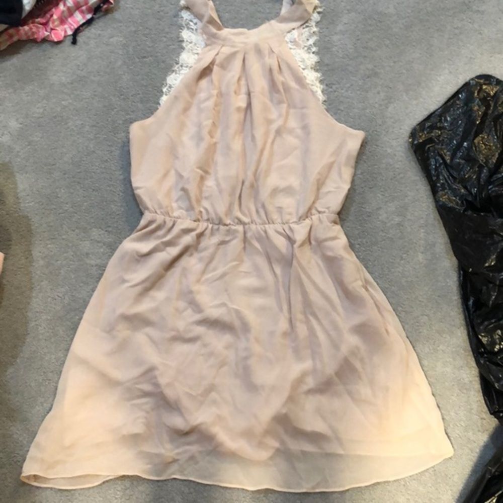 Fully lined little pink dress with lace on top L